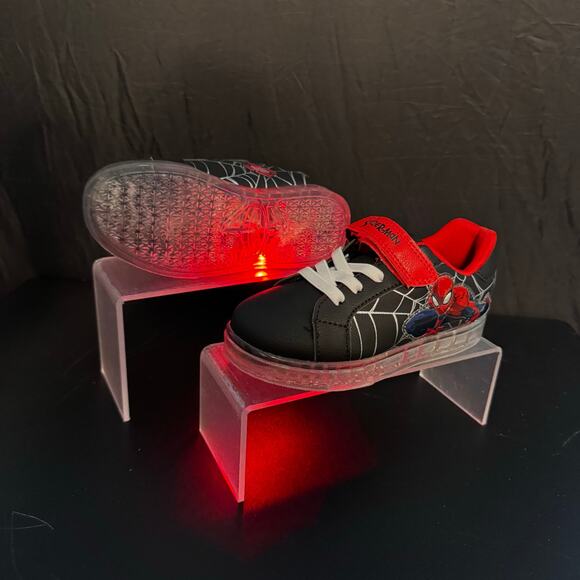 Disney Spiderman Light Up Sneakers Kids Size 11 - Picture 4 of 8